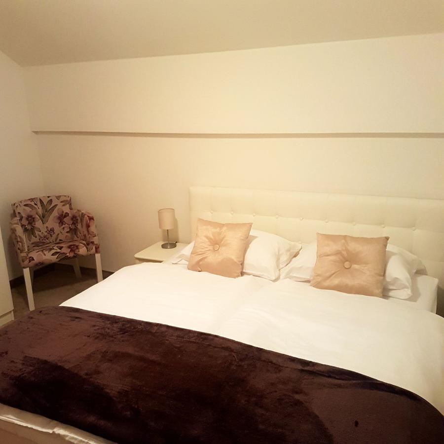 Apartman 리브노 외부 사진